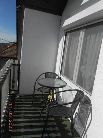 Apartmán Bei Hanna Enying Exteriér fotografie